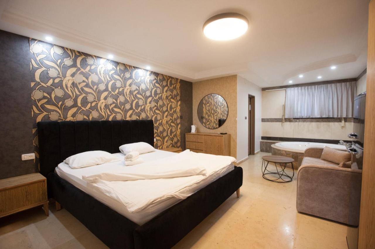 Puy Ahuzat Haosher Hotel Tiberias Exterior photo
