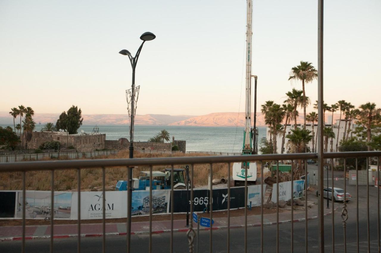 Puy Ahuzat Haosher Hotel Tiberias Exterior photo